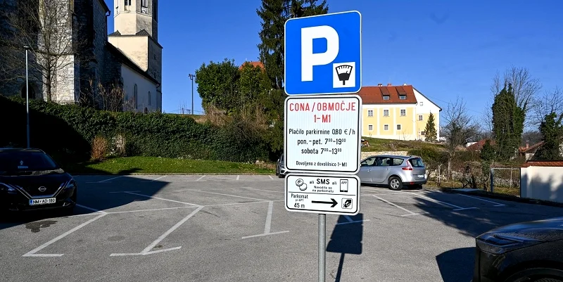 slika_parkirsce